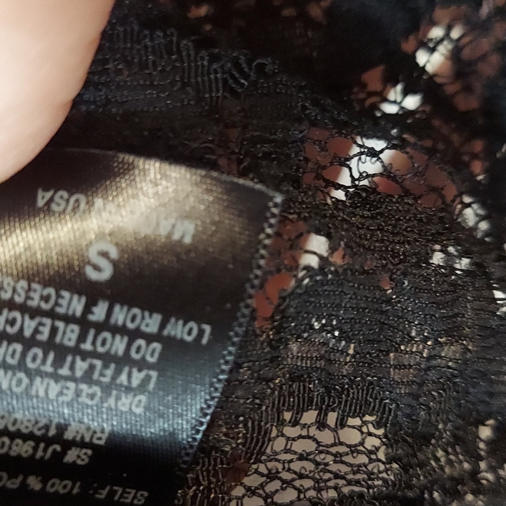 Lightweight Lace Jacket - Picture 8 of 8
